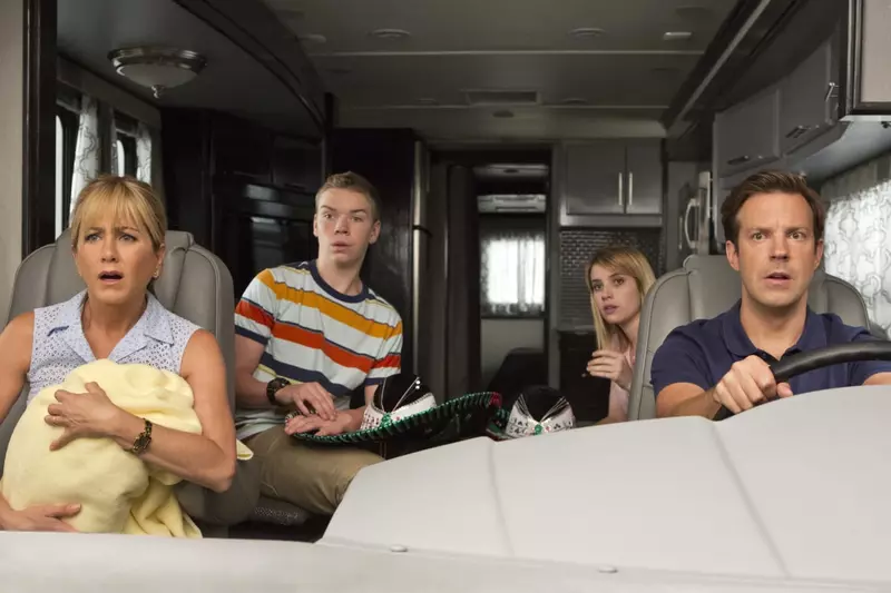 „Noi suntem familia Miller” la Warner TV