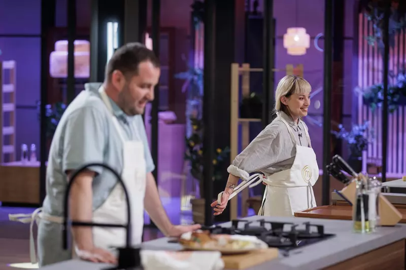 duel Belinda Liu vs. Alex Mercea_ep. 2_7