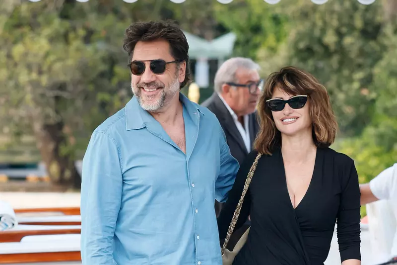Venice 83rd Javier Bardem, Penelope Cruz Arrival MP