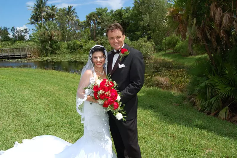 Elena Carstea si Glenn Muttart nunta 1