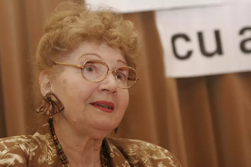 Carmen Stănescu a murit