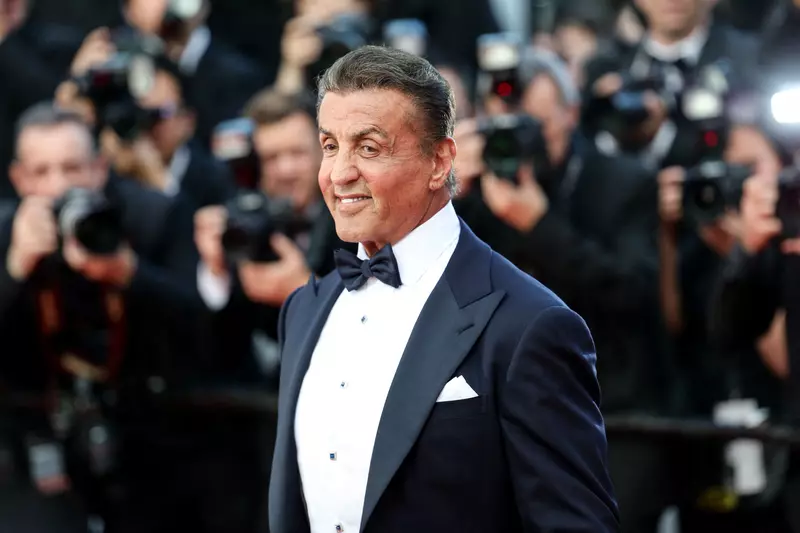 Cât costă o fotografie cu Sylvester Stallone