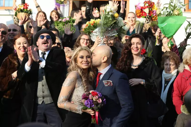 Mihai și Naomi Mitoșeru