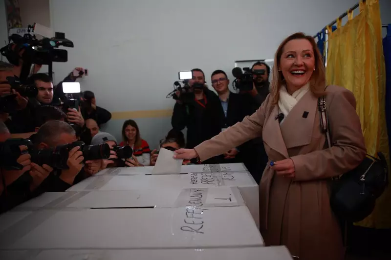 Elena Lasconi – alegeri prezidențiale 24 noiembrie (18)