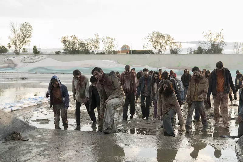 FTWD_301_MD_0107_1088-RT-GN