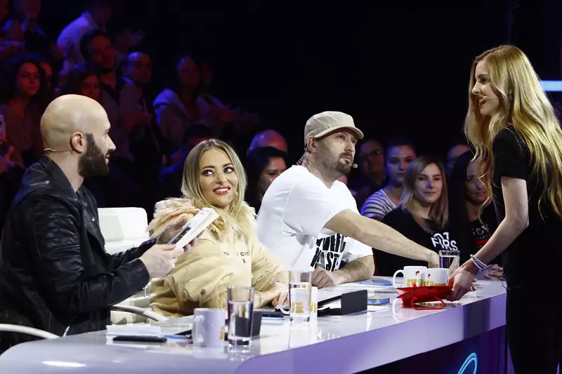Ce cadouri a primit Mihai Bendeac la audițiile ”iUmor” (1)