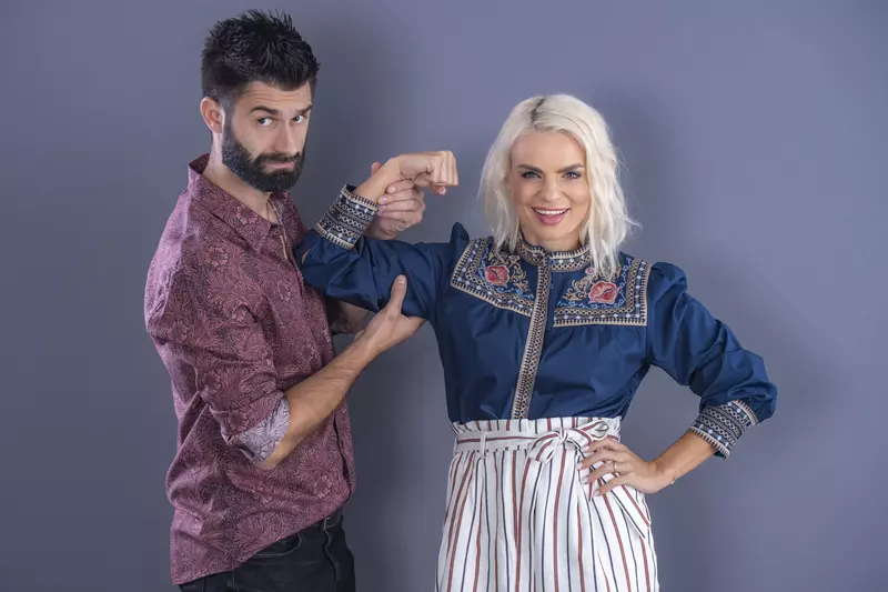 Jojo si Paul Ipate
