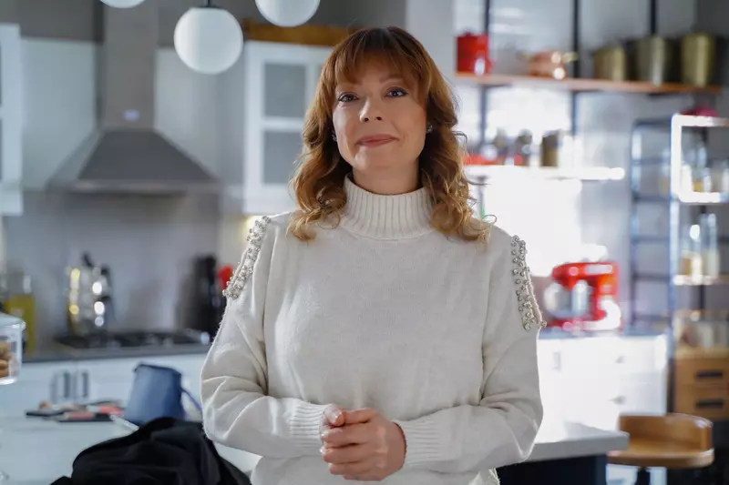 Ozge-Ozder_Derya-Infidelul-Kanal-D-1