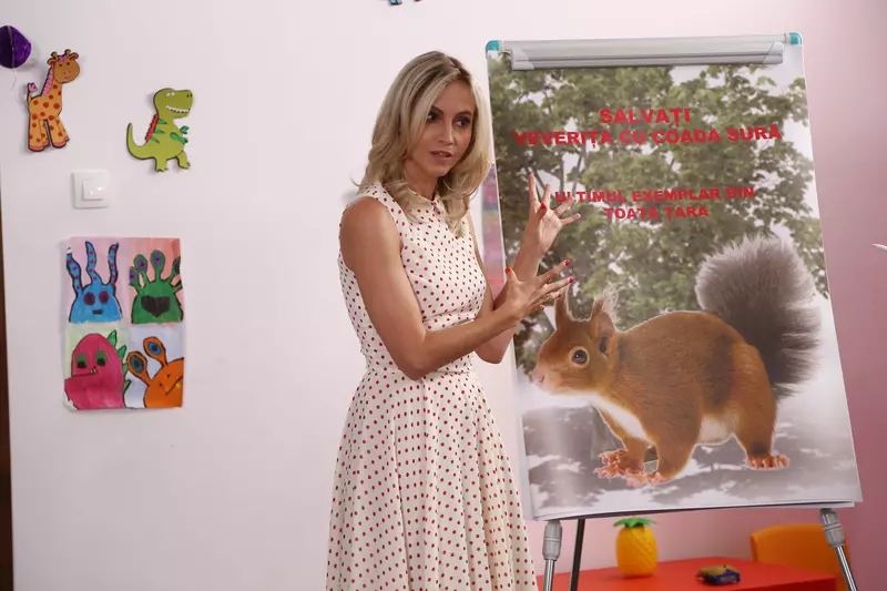 Andreea Perju joacă în serialul „Bravo, tată!”. Ce personaj interpretează (2)