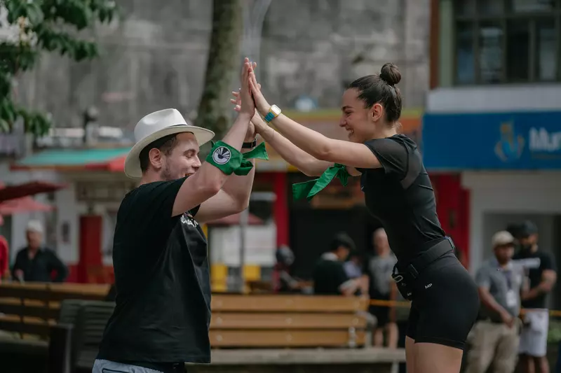 Aris si Alexia Eram au castigat amuleta ieri_2