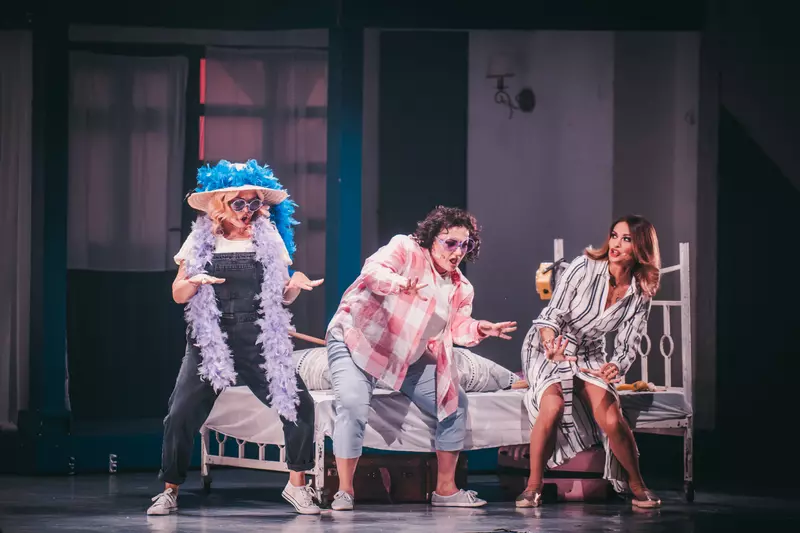 mamma-mia-musical-2