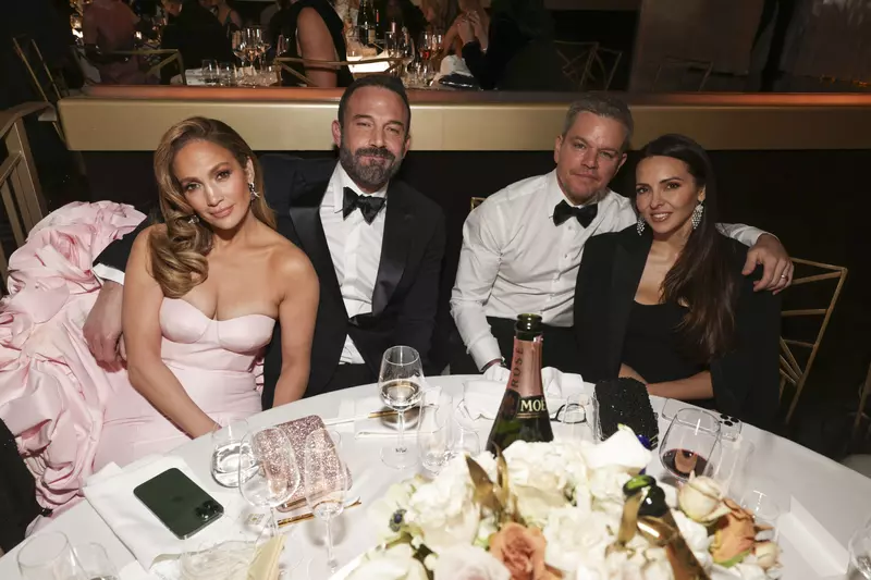 Entertainment: Entertainment: 81st Annual Golden Globe Awards