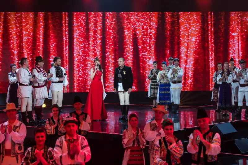 Petrecere cu cantec1