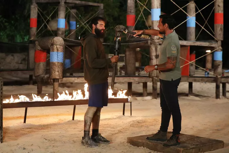 Robert Moscalu, eliminat de la Survivor All Stars  (2)
