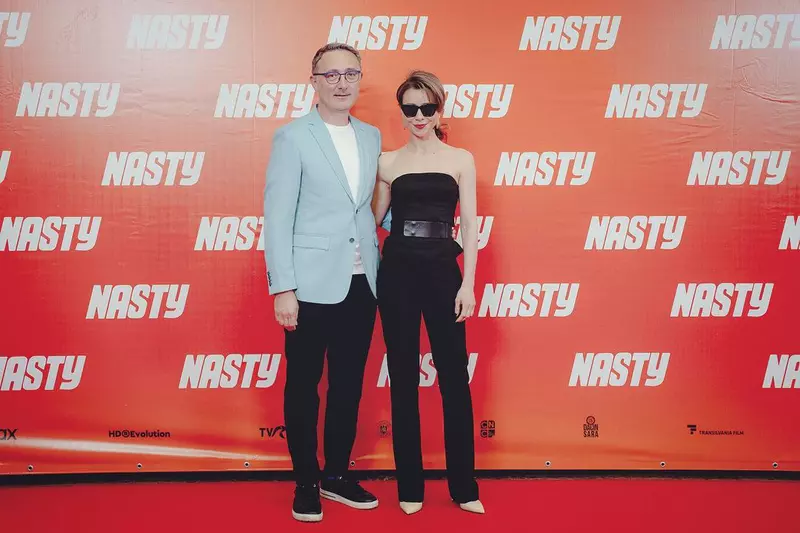 Tudor Giurgiu s-a căsătorit religios cu Andreea Vasile (2)
