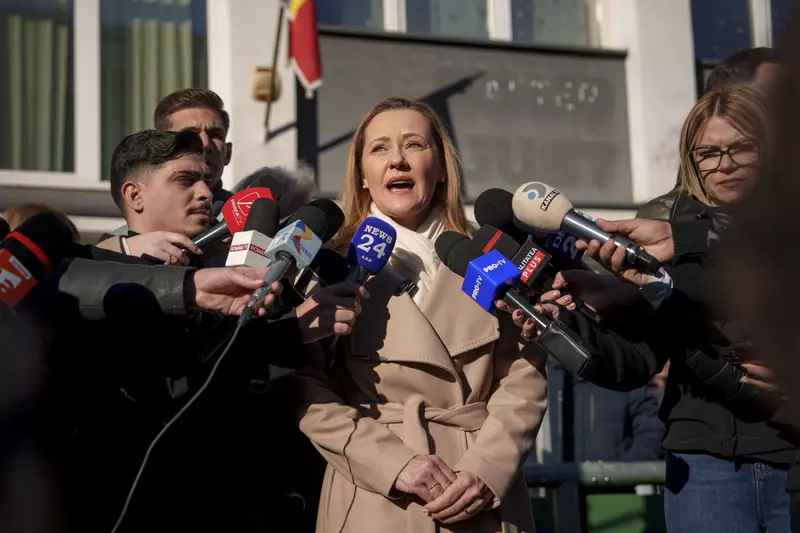 BUCURESTI – ALEGERI PREZIDENTIALE – TURUL I – ELENA LASCONI