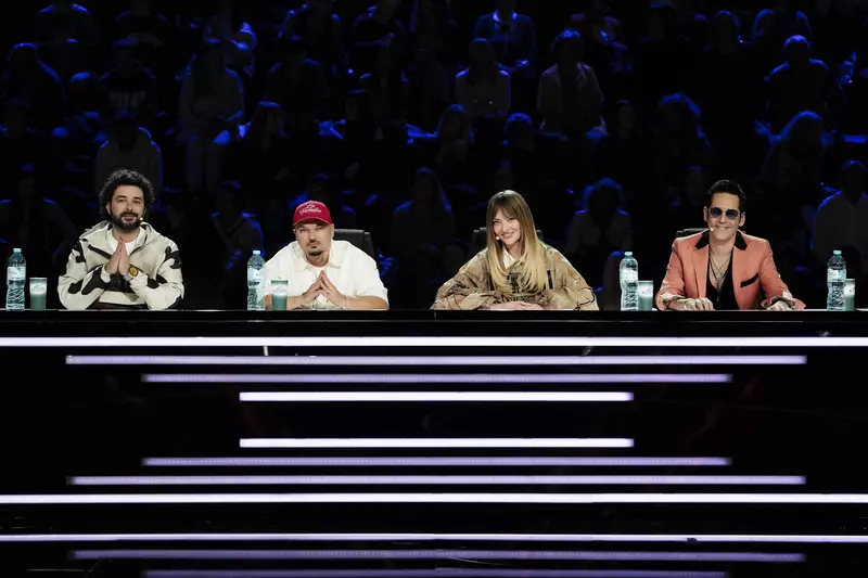 Juriul X Factor (2) (4)