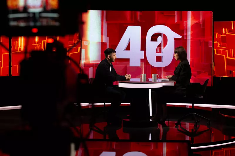 MIRCEA_BRAVO invitat la 40 de intrebari cu Denise Rifai_Kanal D