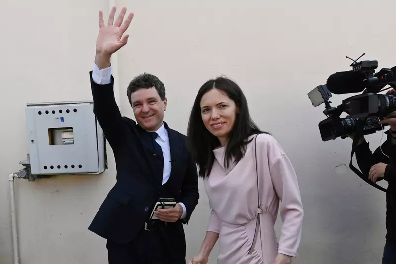 mirabela-gradinaru-nicusor-dan-alegeri-prezidentiale-2025