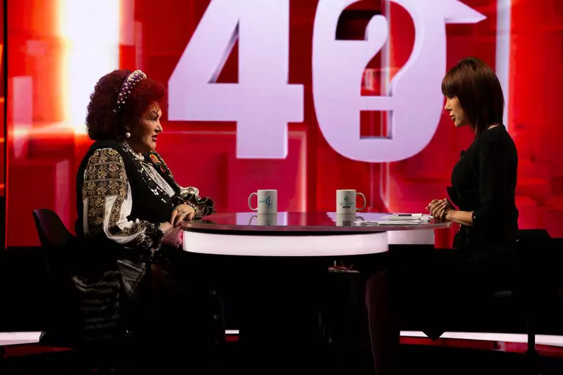 ELENA_MERISOREANU invitata la 40 de intrebari cu Denise Rifai