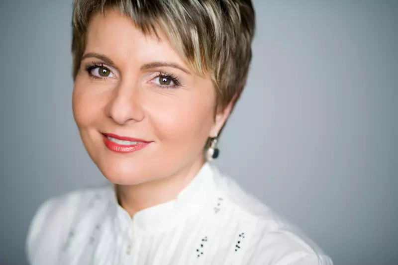 Dana Deac se retrage din jurnalism   (9)