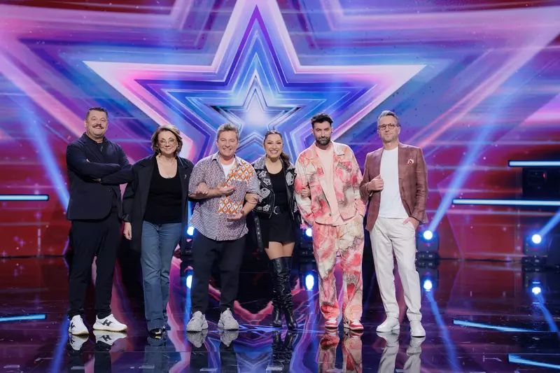 juriul Romanii au talent