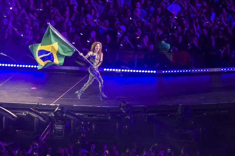 shakira-concert-gratuit-copacabana (2)