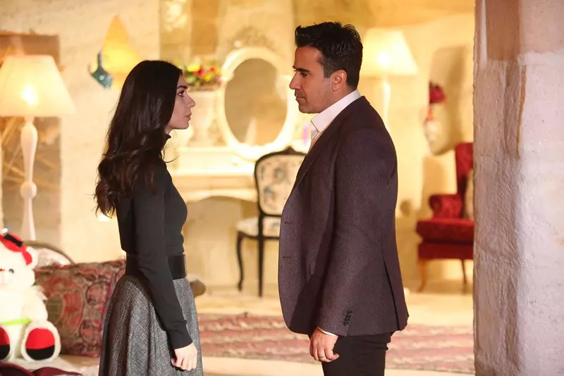 Ali si Mavi Dragoste si ura