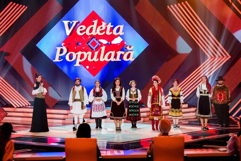 Iuliana Tudor si semifinalistii Vedeta populara_850_4834