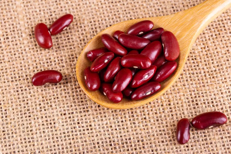 Red kidney beans in wooden