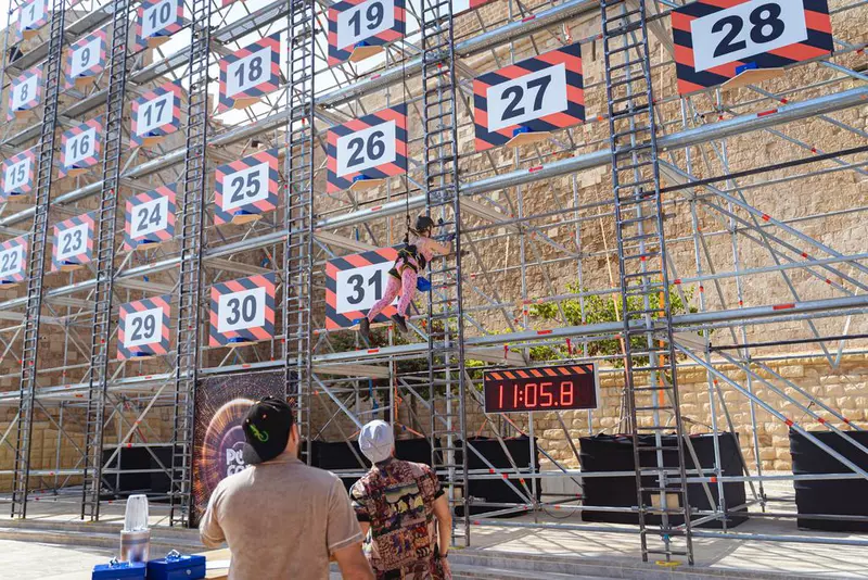 Soția lui Emi, la un pas de accidentare la „Power Couple România” – 5 februarie 2024  (2)