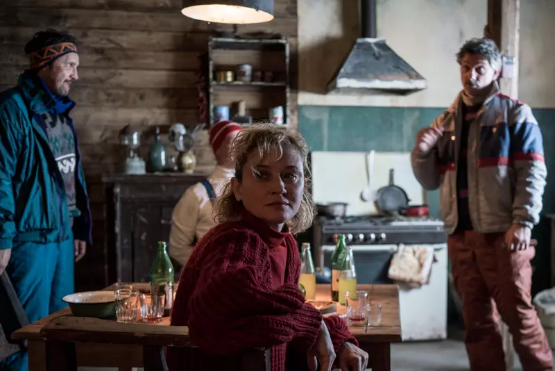 1. EXT.CAR.NIGHT-MAKING OF