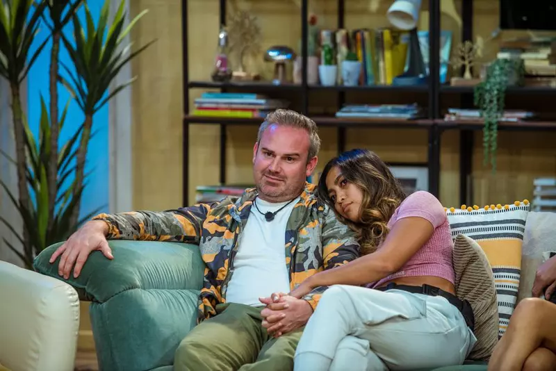 bella-santiago-nicu-grigore-eliminati-power-couple-2025