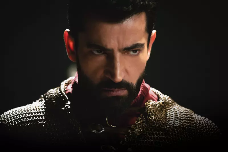 Kenan İmirzalıoğlu (2)