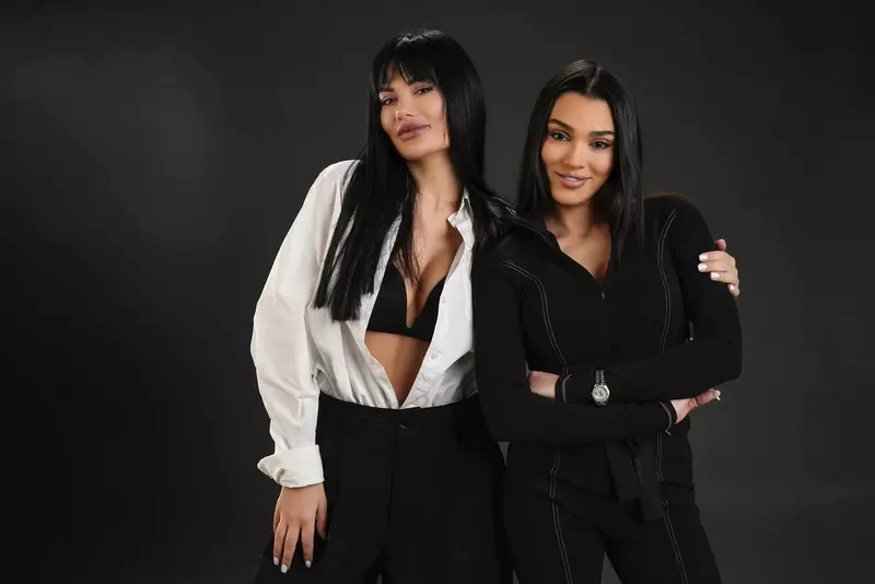 Karmen-si-Olga-Barcari-Asia-Express-19