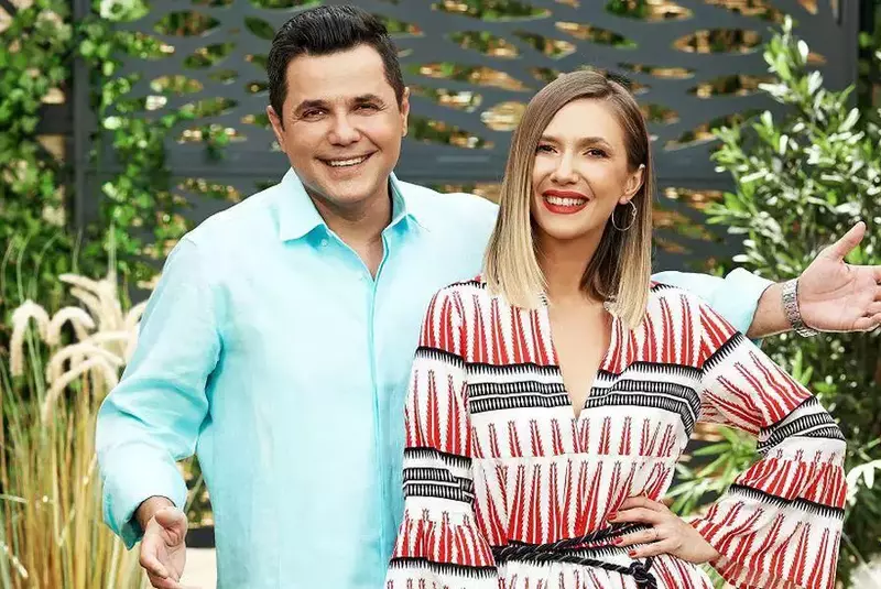 adela_popescu_06873100-1