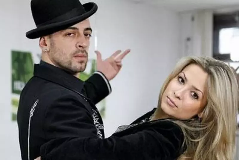 Cerebel-si-sotia-lui