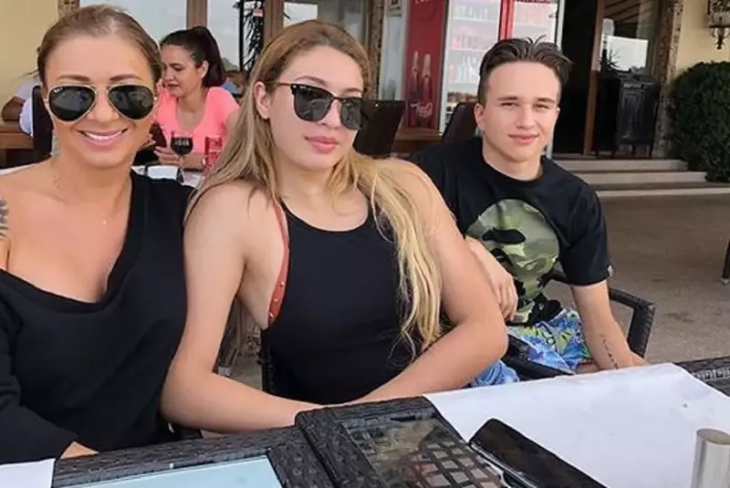 anamaria-prodan-copii-laurentiu-reghecampf