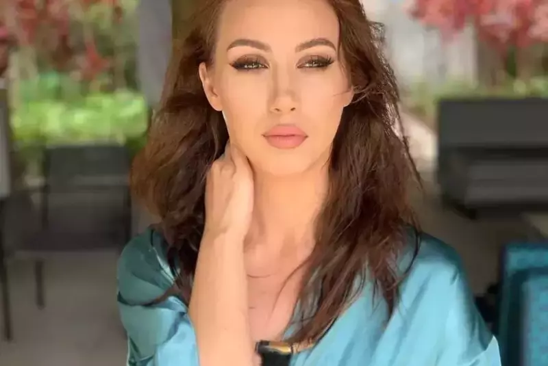 Lavinia-Florin-insula-3