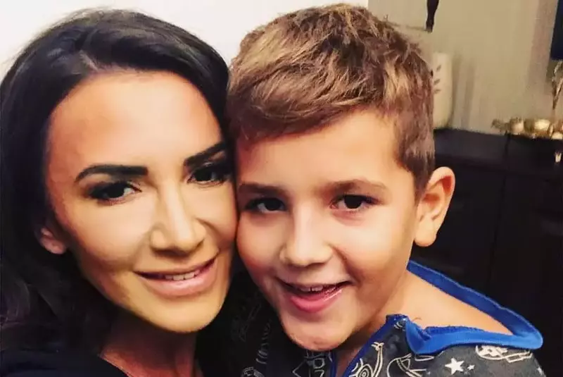 Cine-este-Mara-Banica-2