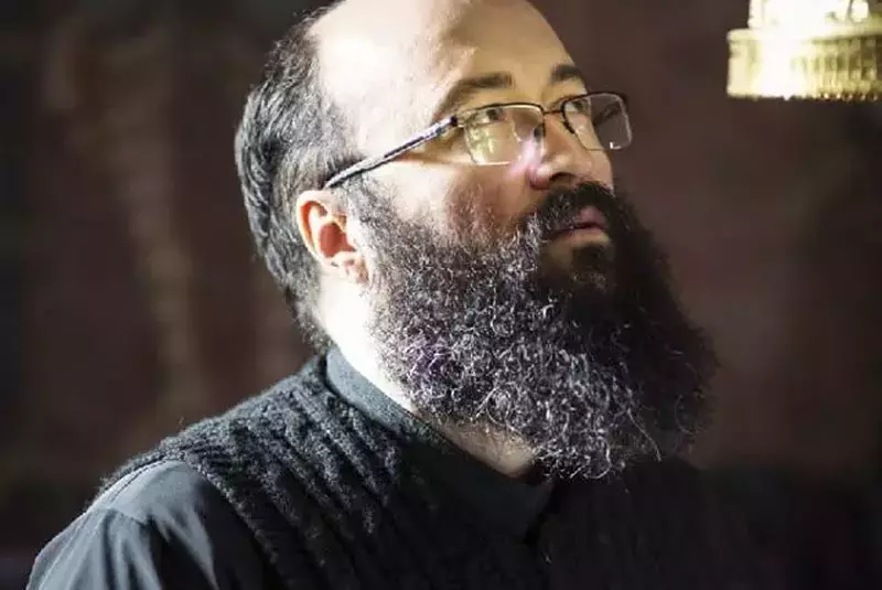 dan-negru.jpg1_-1024×904-1