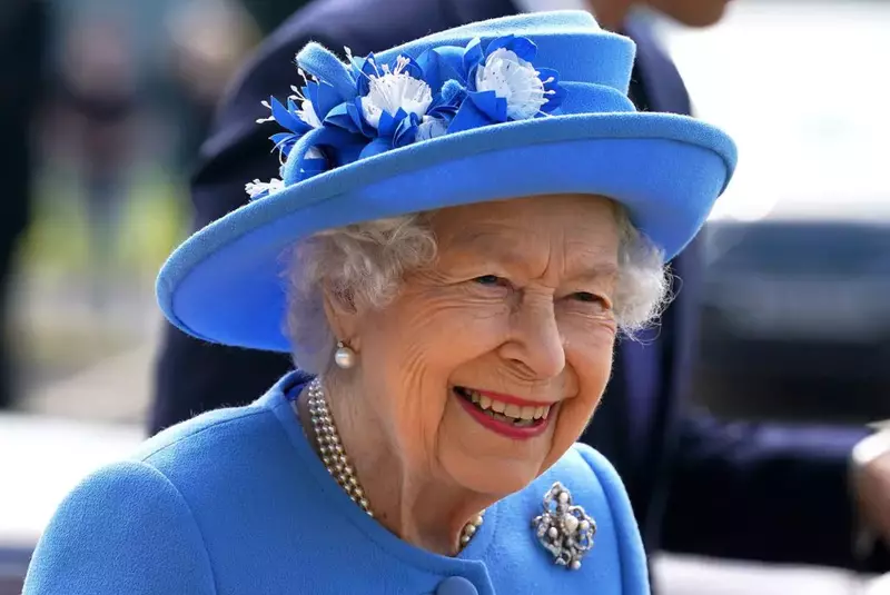 elisabeta-suverana-1024×683-2