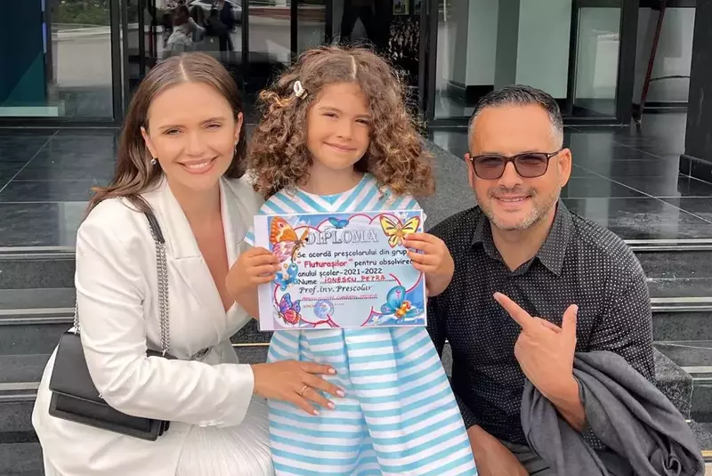 cristina-siscanu-5-1024×1024-1