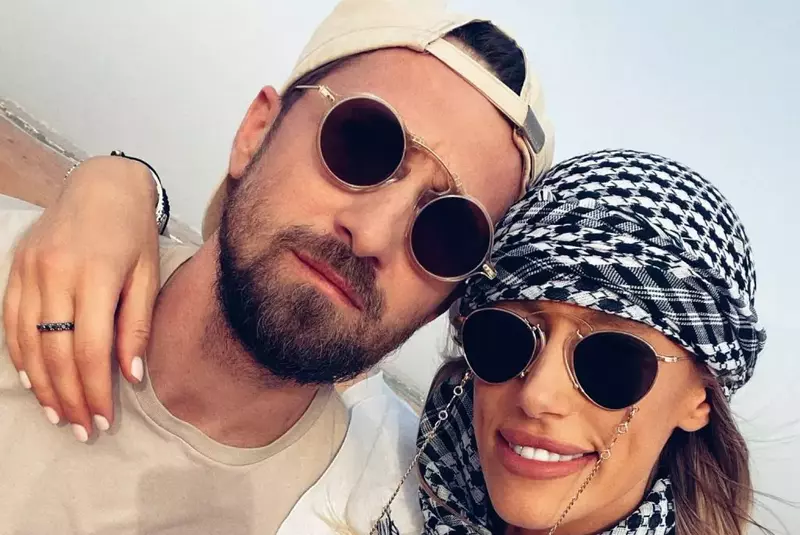 dani-otil-si-gabriela-prisacariu-1-1-1024×1024-1