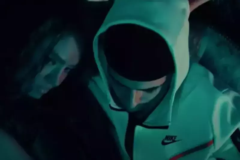 mario-mutu-videoclip-mara-iubita-1-1