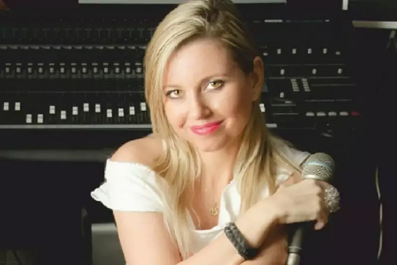 p_354826_640x420-00-85