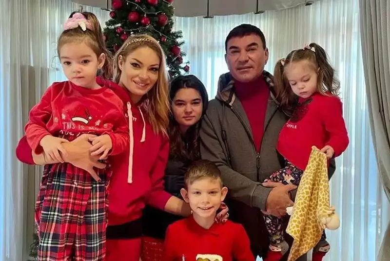 cristi-borcea-isi-doreste-al-zecelea-copil-valentina-pelinel-zlui-ii-plac-copiii-si-ar-mai-dori_size24-1