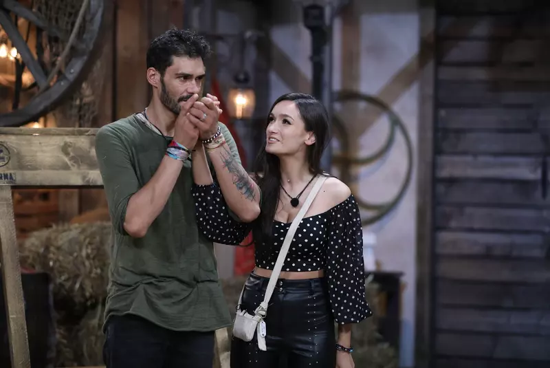 Ce-a-aparut-pe-contul-lui-George-Burcea-dupa-ce-Viviana-Sposub-a-sters-toate-pozele-cu-el.-Vesti-bun