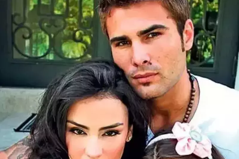adrian-mutu-consuelo1