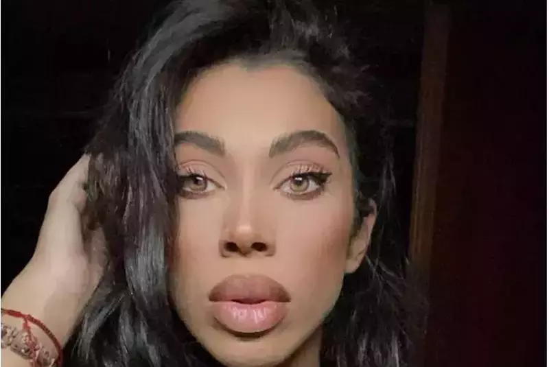 2022-11-24-14_42_39-raluca-pascu1.jpg-600600